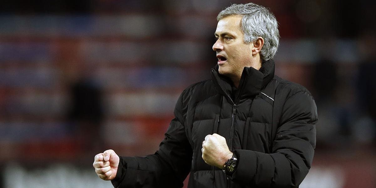 Tréner Chelsea Mourinho po vypadnutí v LM chce titul v Premier League