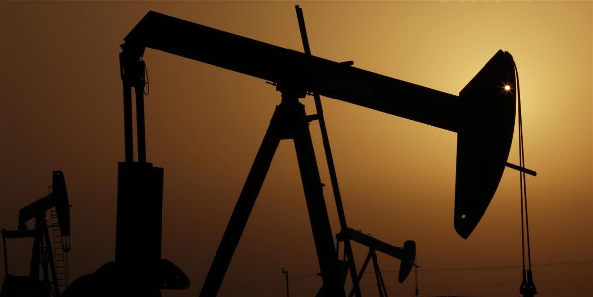 Ceny ropy sú najnižšie za 5 rokov, americká WTI sa obchoduje po 44,30 USD