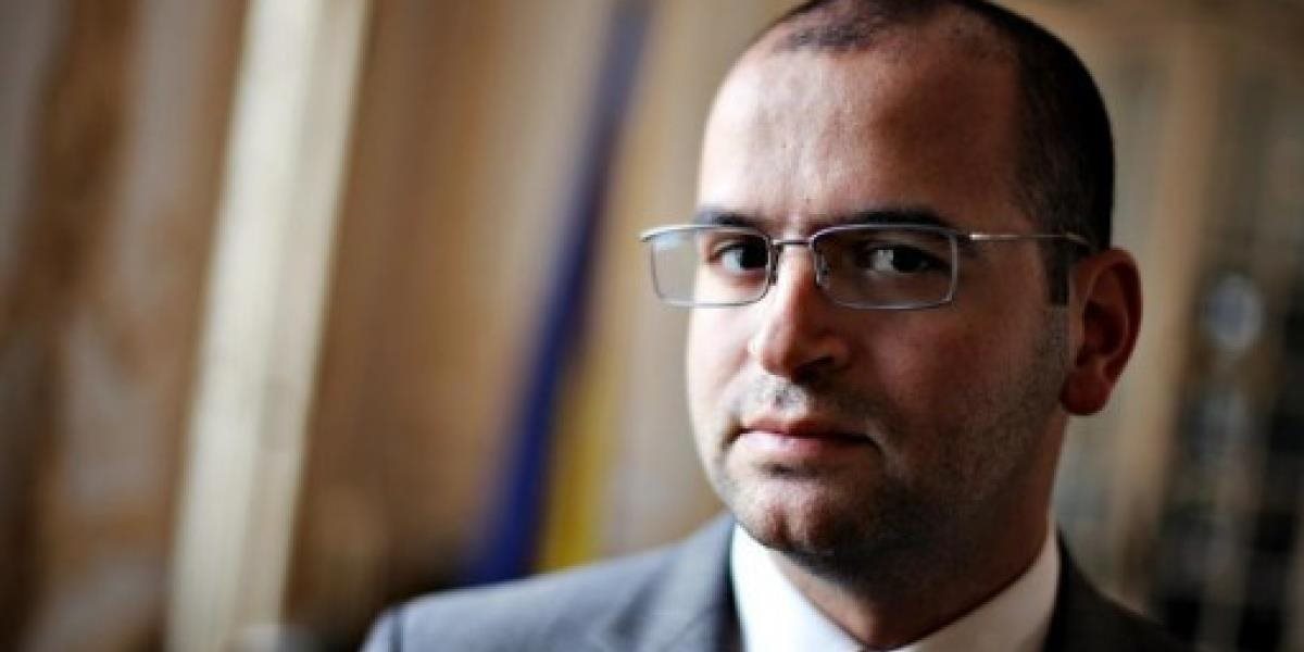 Šéf antikorupčnej agentúry v Rumunsku odstúpil z funkcie pre obvinenie z korupcie