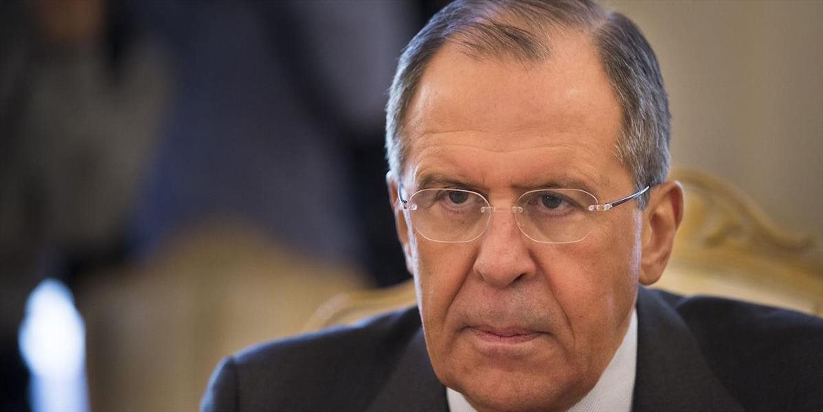 Lavrov varuje lídrov EÚ pred snahou Kyjeva dostať od USA zbrane
