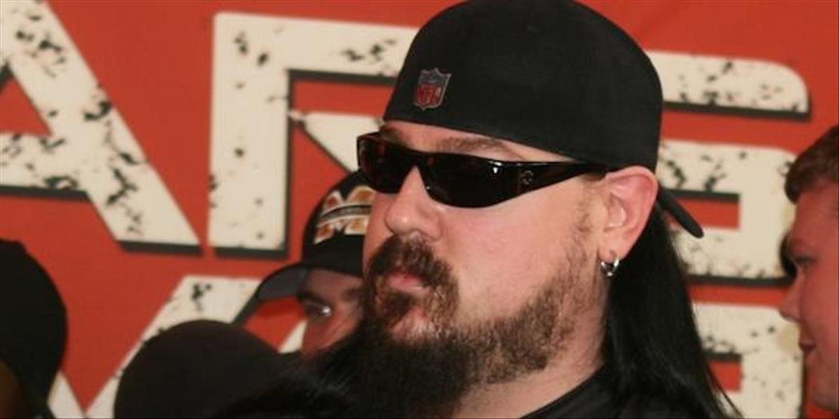 Gitaristu kapely Slipknot obvinili z výtržníctva
