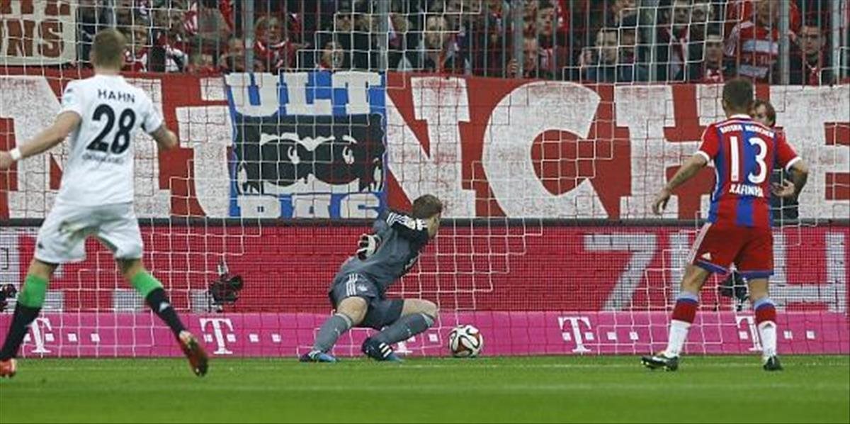 VIDEO Šokujúca prehra Bayernu Mníchov po školáckej chybe brankára Manuela Neuera