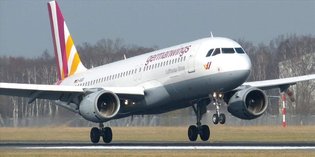 Tragédia vo Francúzsku: Lietadlo spoločnosti Germanwings so 150 ľuďmi sa zrútilo, medzi obeťami sú aj deti