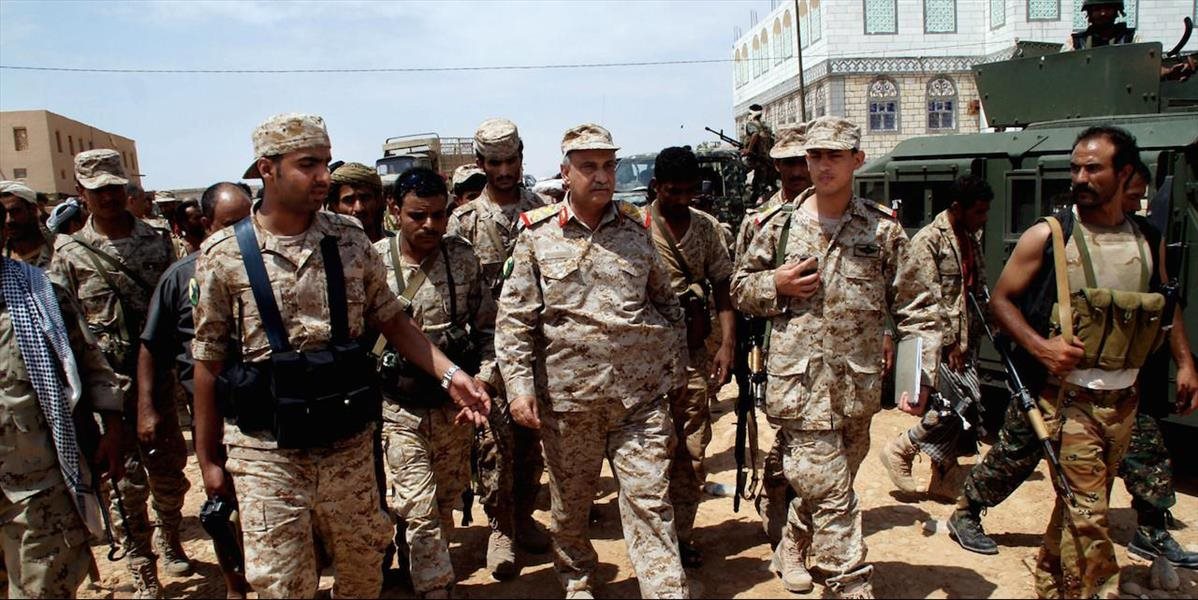 Sily prezidenta Hádího získali späť letisko v Adene