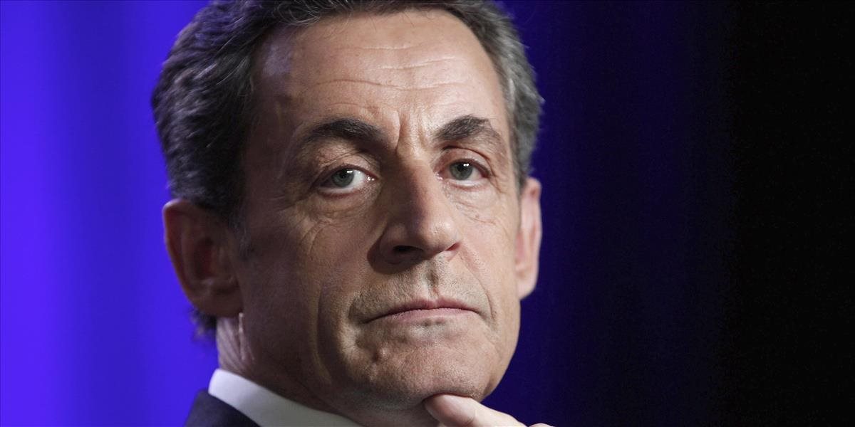 Troch členov Sarkozyho predvolebného tímu zadržal úrad pre boj proti korupcii