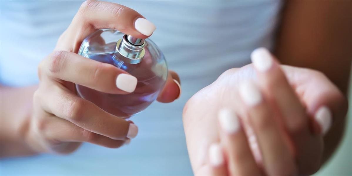 Vedci objavili látku, ktorá pri potení zvyšuje účinnosť parfumu