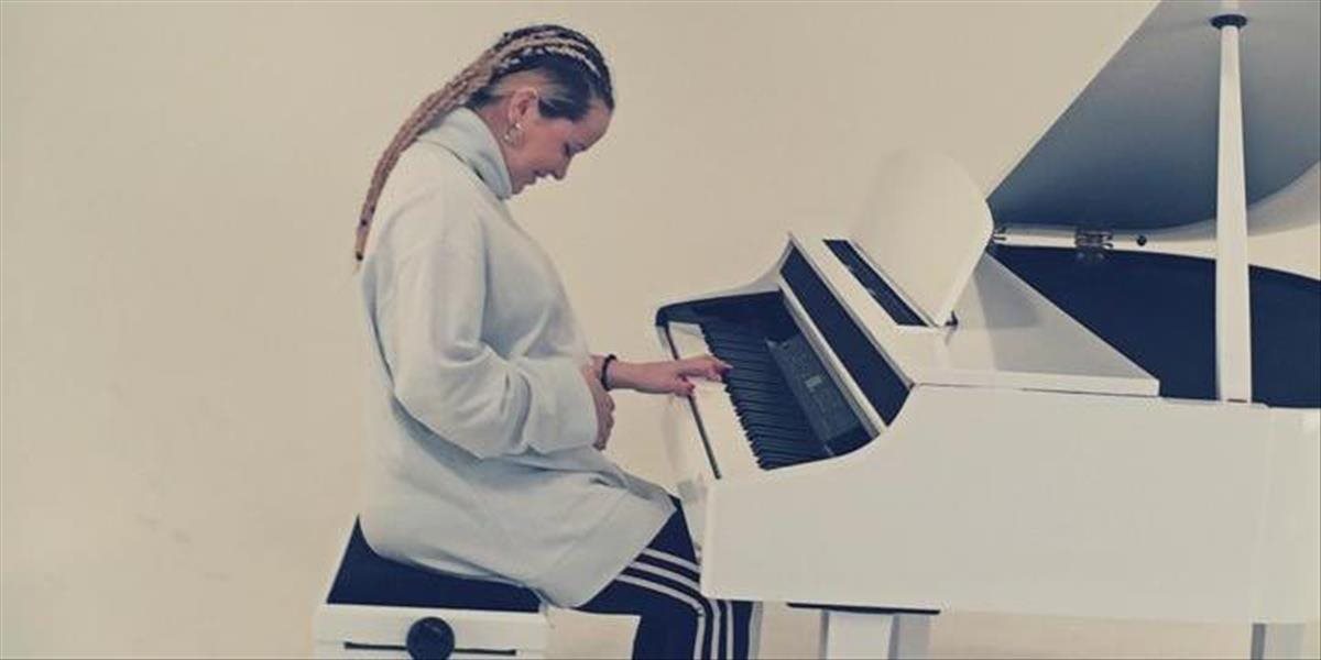 Dominika Mirgová zverejnila videoklip k piesni Talizman