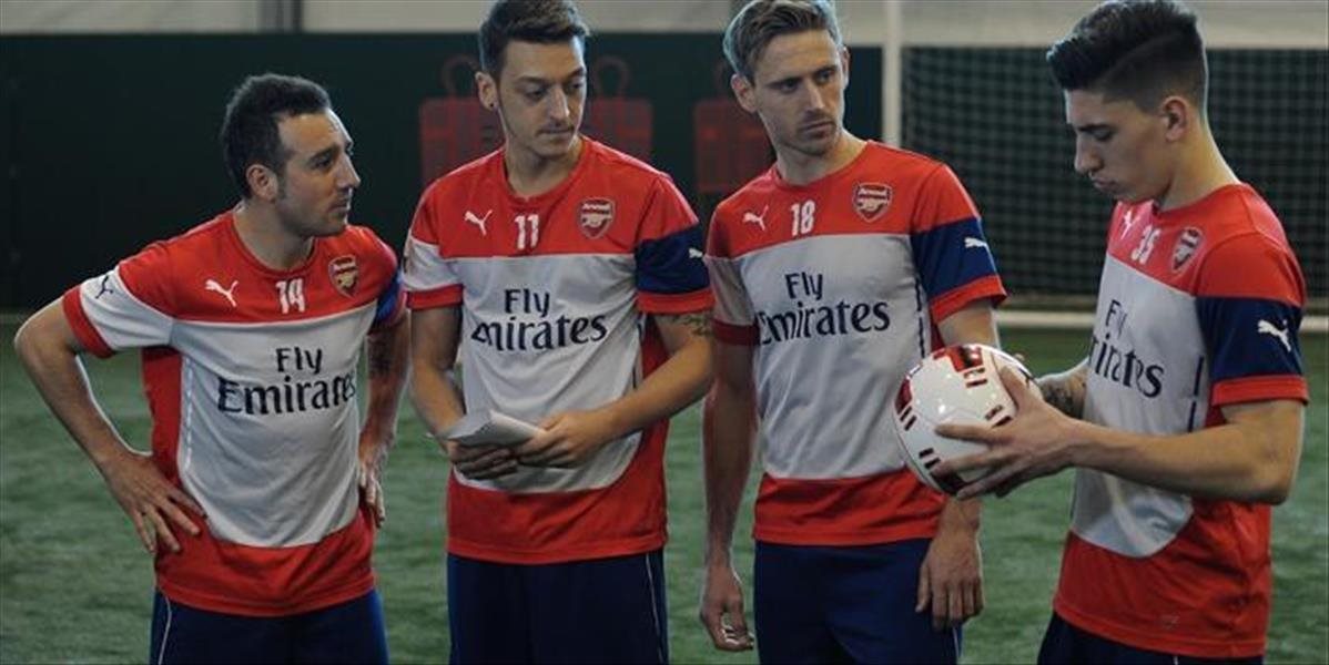 VIDEO Hviezdy Arsenalu predstavili novú loptu Puma pre ľavákov