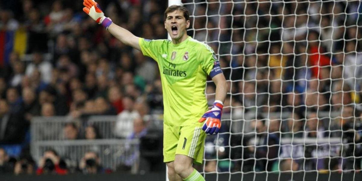 VIDEO Mladého fanúšika Realu Madrid trafila zatúlaná strela, brankár Iker Casillas mu dal dres