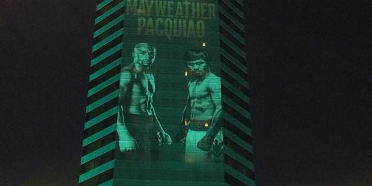 Mayweather s Pacquiaom už osvetľujú Las Vegas