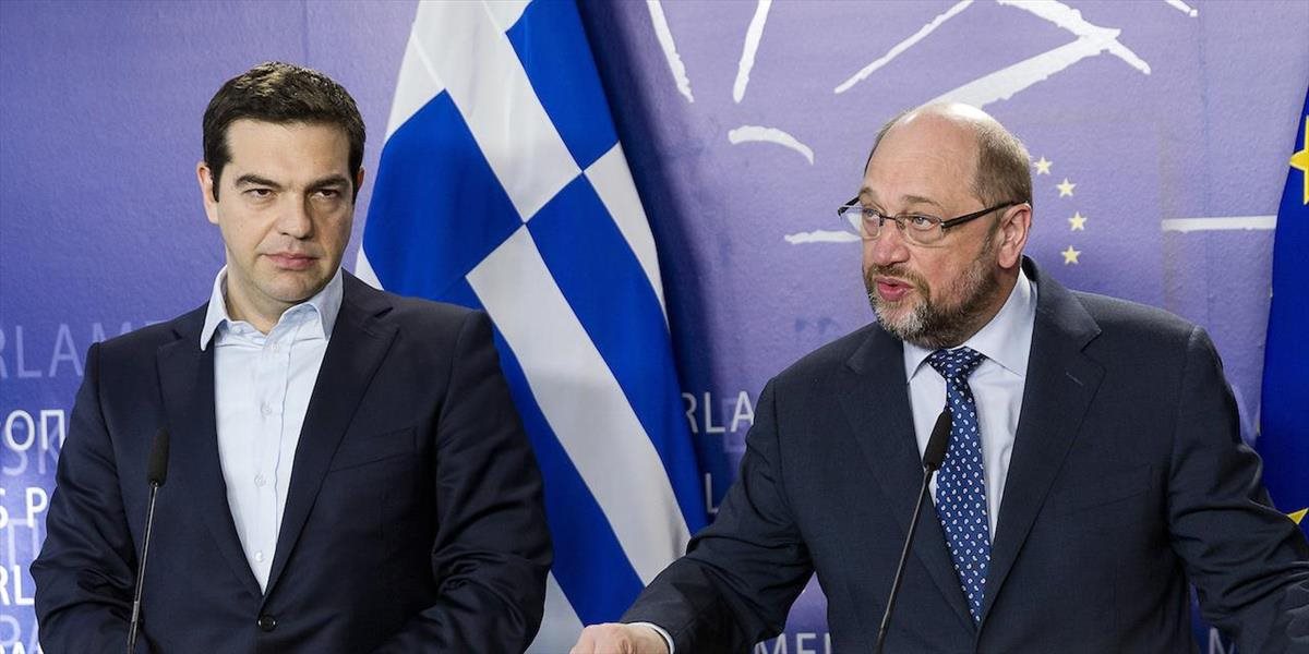 Schulz varoval Tsiprasa, aby sa držal sankčného kurzu EÚ