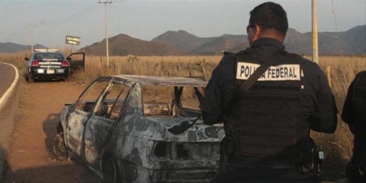 Útok na konvoj neprežilo 15 mexických policajtov