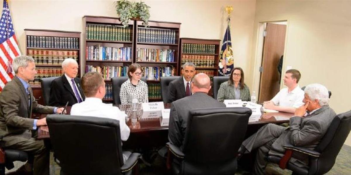 FOTO Muž omylom dostal pozvánku na míting s Obamom, uhádnete ktorý to je?