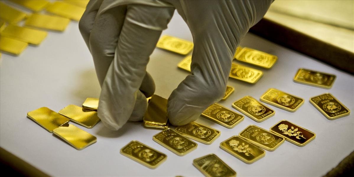Investície do ťažby zlata klesli o 50 %, dôjde k rastu jeho ceny