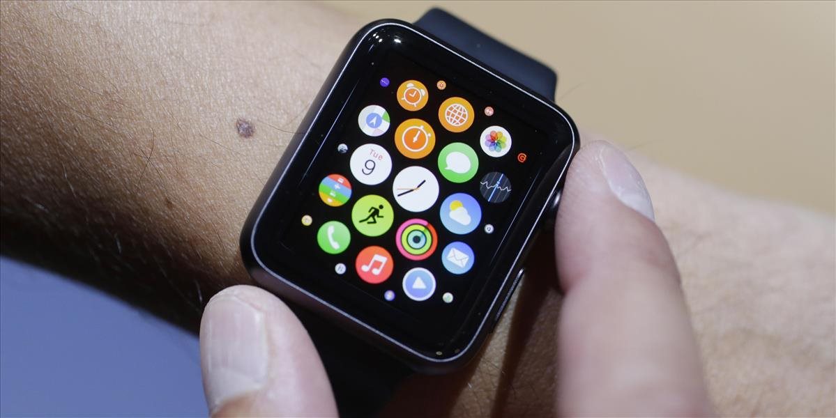 Apple začína s predobjednávkami Apple Watch, najdrahšie budú stáť 17-tisíc