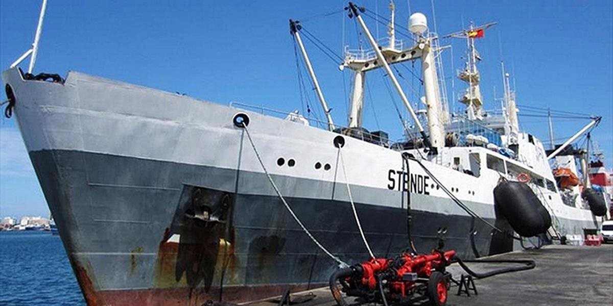 Na Kanárskych ostrovoch sa potopila ruská loď naložená palivom