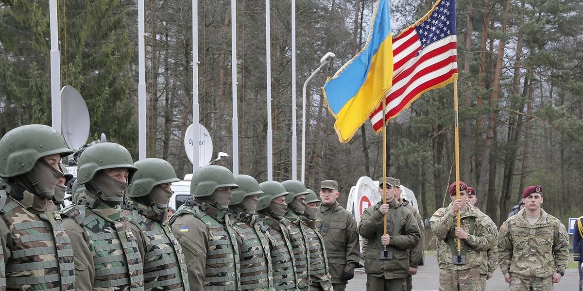 Ukrajinskí a americkí vojaci začali cvičenie