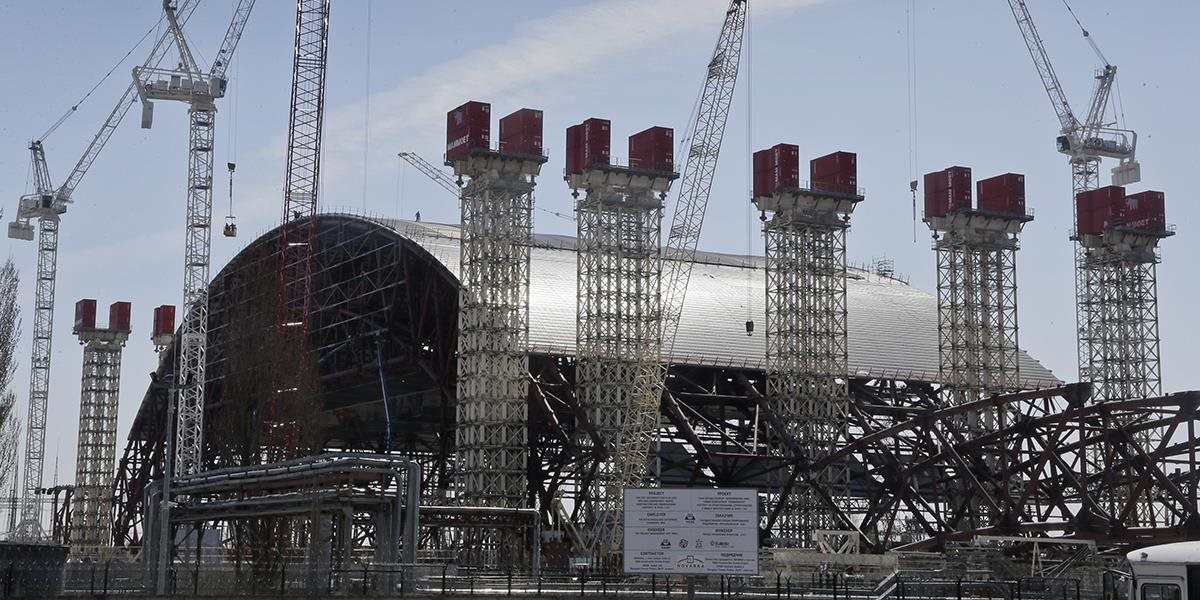 Sarkofág nad jadrovým reaktorom na Ukrajine.má byť dokončený o 2 roky