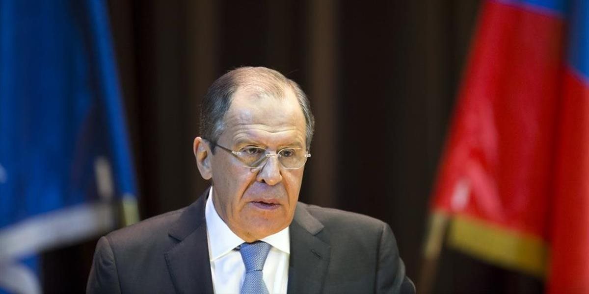 Lavrov: Rusko znepokojuje charakter vzťahov s USA a EÚ, nie sankcie
