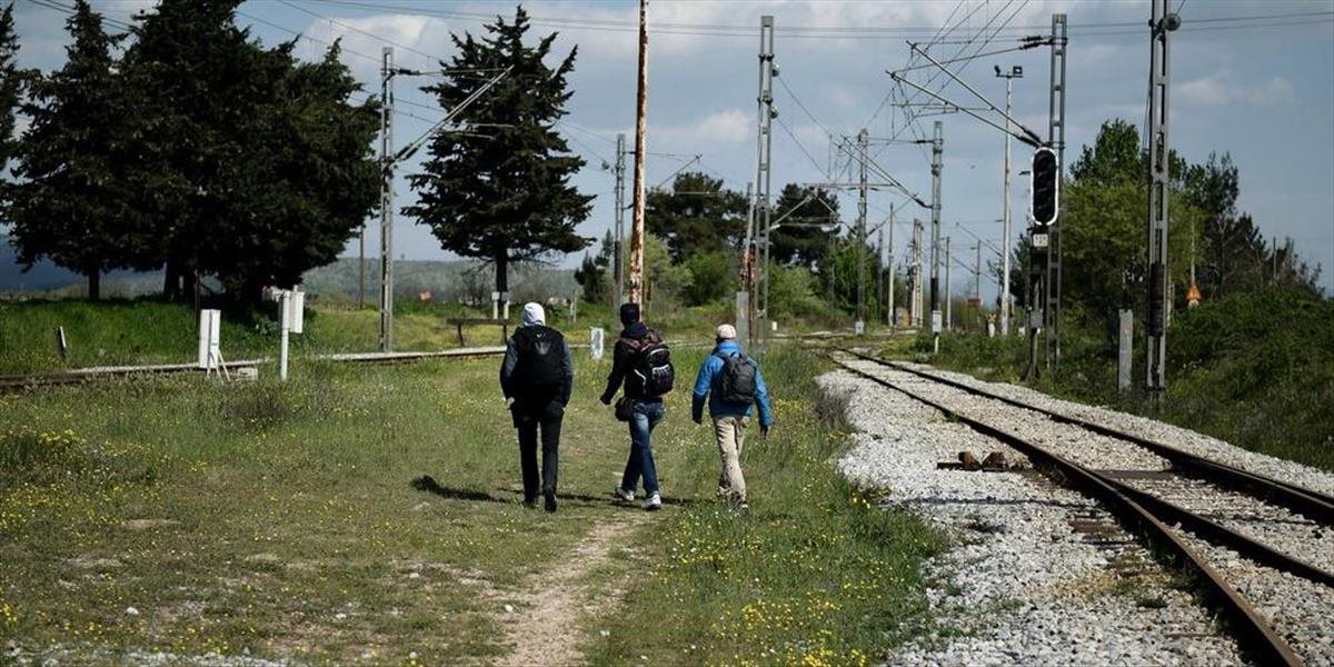 V Macedónsku zabil vlak 14 migrantov, ktorí sa chceli dostať do krajín EÚ