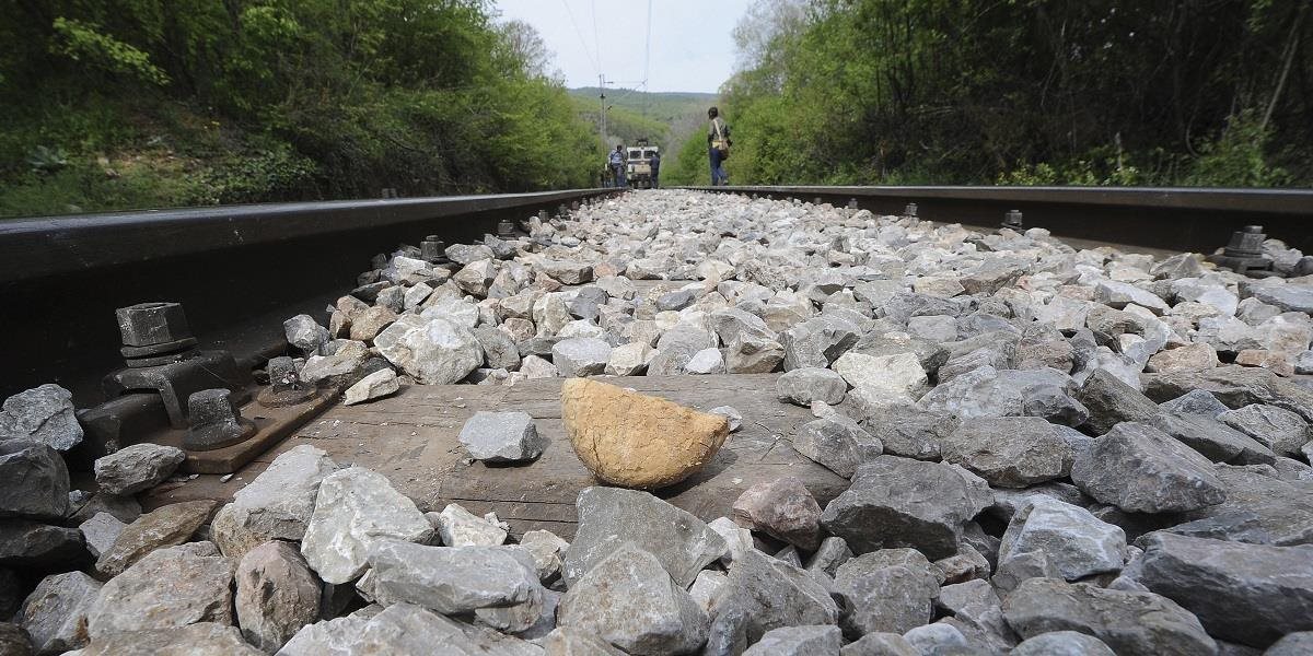 Vlak zabil na balkánskej ceste ďalšieho migranta