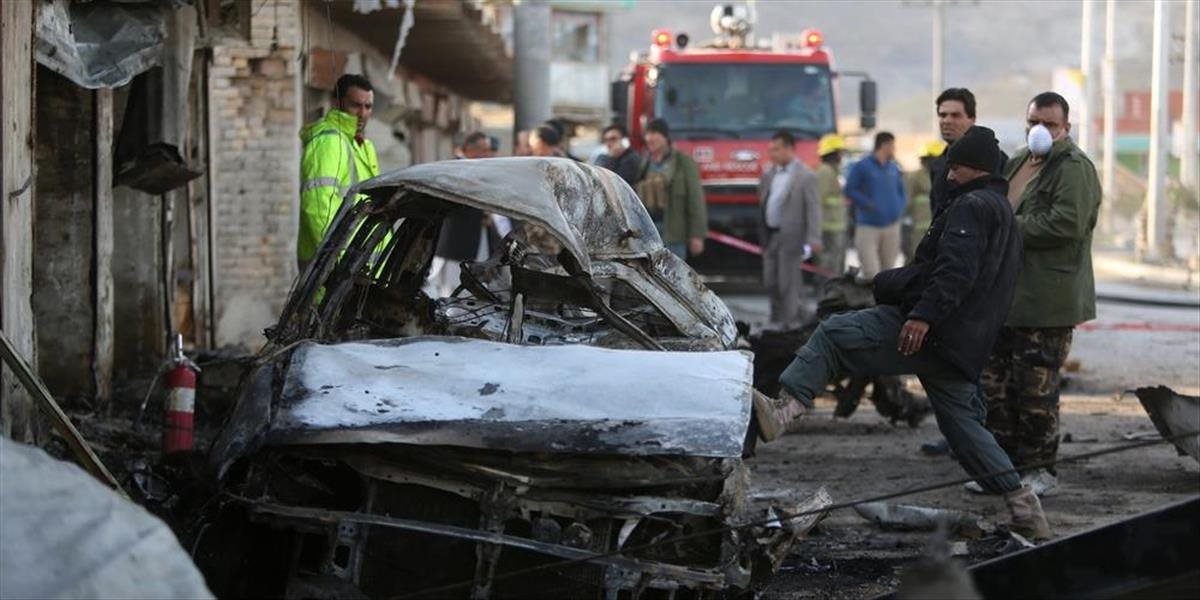 Pri výbuchu bomby juhu Afganistanu zomrela päťčlenná rodina