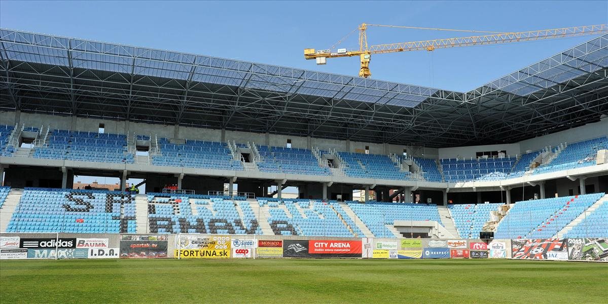 Západná tribúna na futbalovom štadióne v Trnave sa nadstavovať nebude