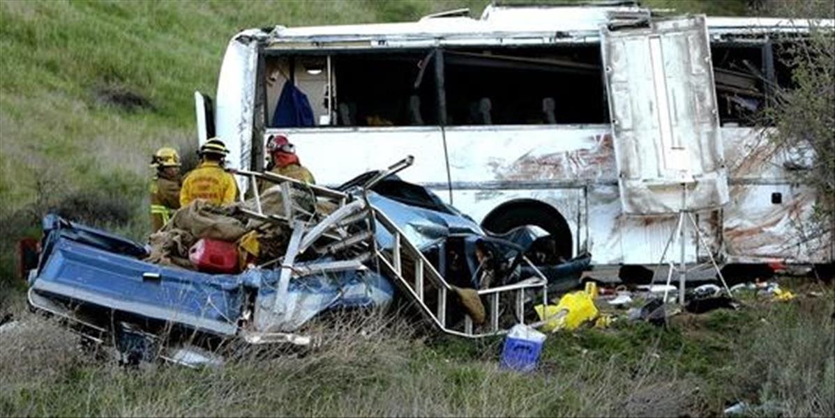 Pri dopravnej nehode zomrelo 15 svadobčanov: Aj ženích a nevesta
