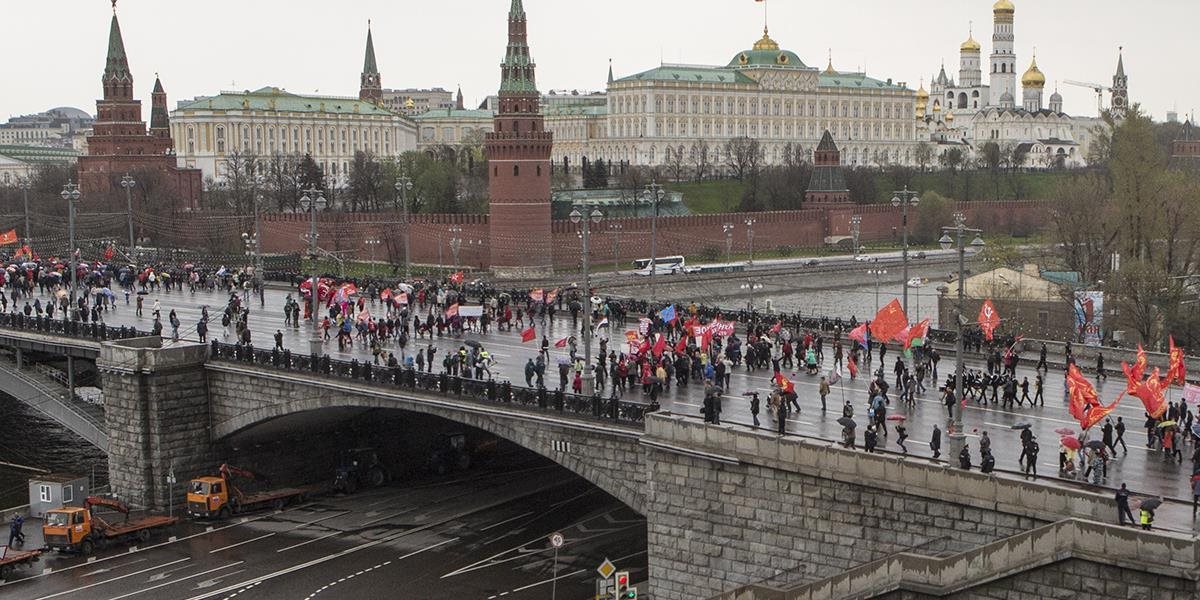 VIDEO Na prvomájovom odborárskom mítingu v Moskve sa zišlo 140-tisíc ľudí