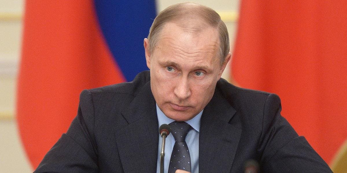 Peskov: Putin nesúhlasí s možnou mierotvornou misiou na Ukrajine