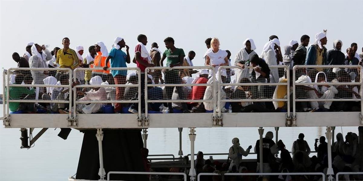Pri plavbe do Európe opäť zahynuli desiatky utečencov