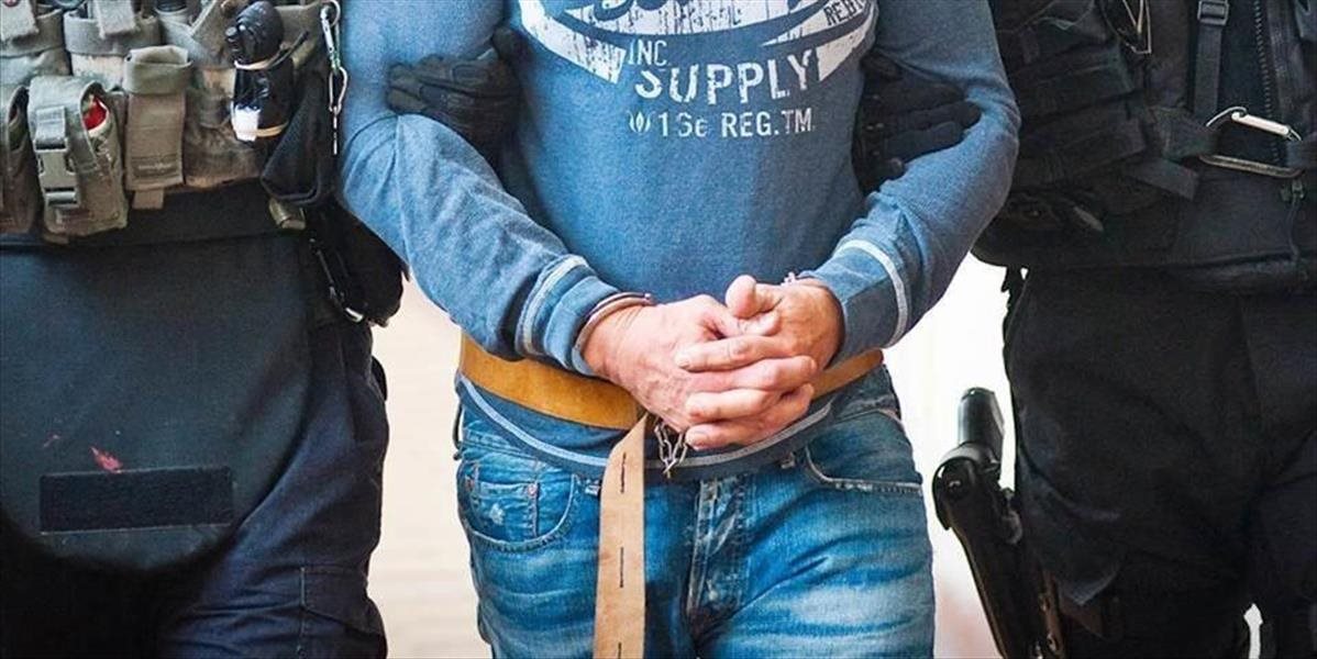 Polícia obvinila 16-ročného Dubničana z výtržníctva a ublíženia na zdraví