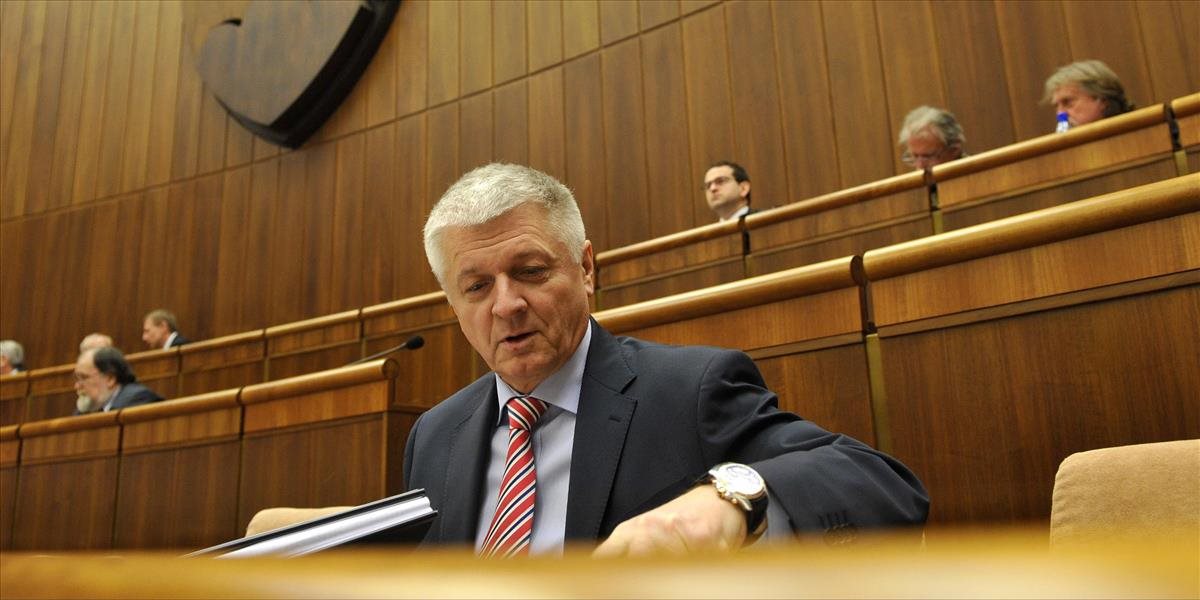 Exminister Pavlis sa vrátil do poslaneckých lavíc
