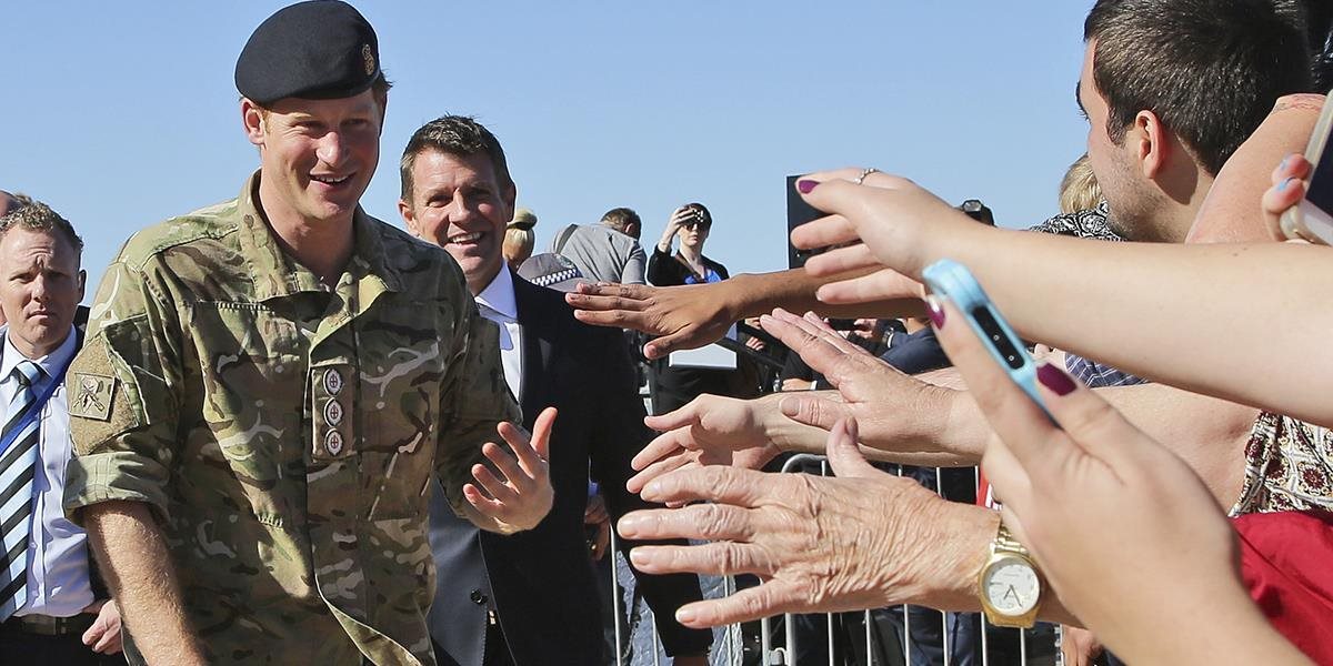 Princ Harry ukončil vojenský výcvik v Austrálii, mieri na Nový Zéland