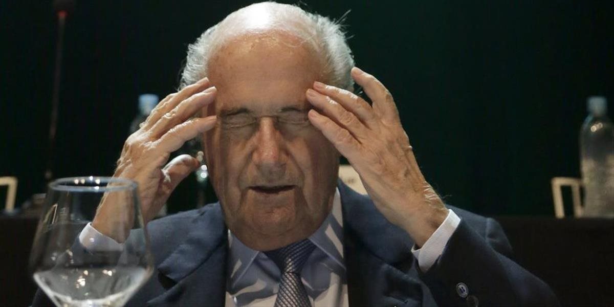 Blatter sa cíti ako krstný otec ženského odvetvia