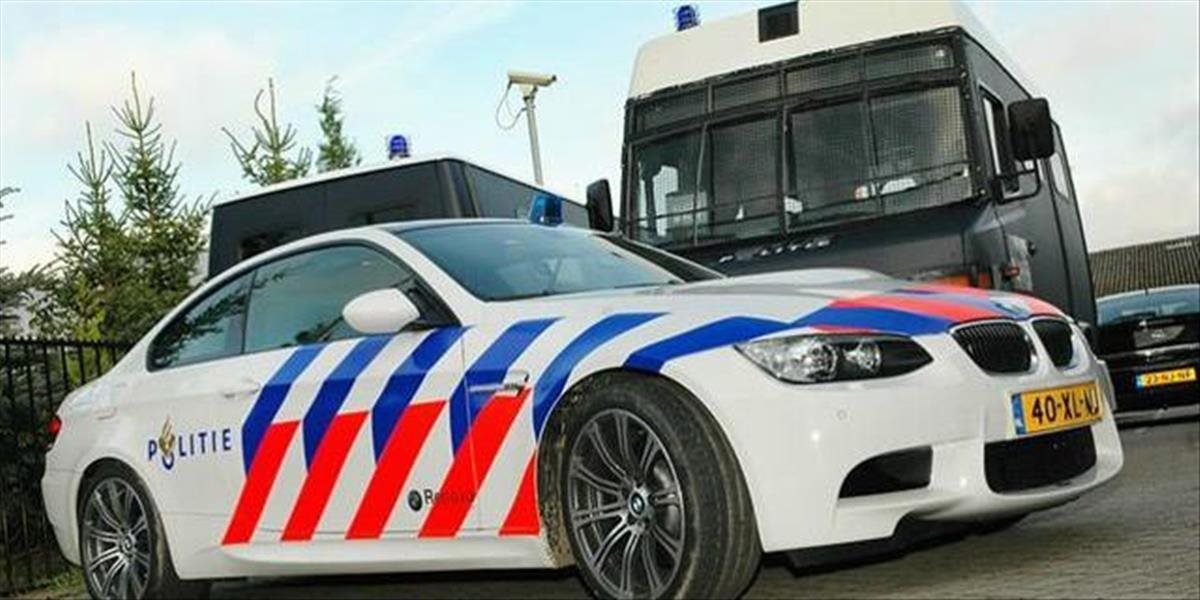 V Holandsku štrajkujú policajti, zápas Feyenoord - Arnhem odložili