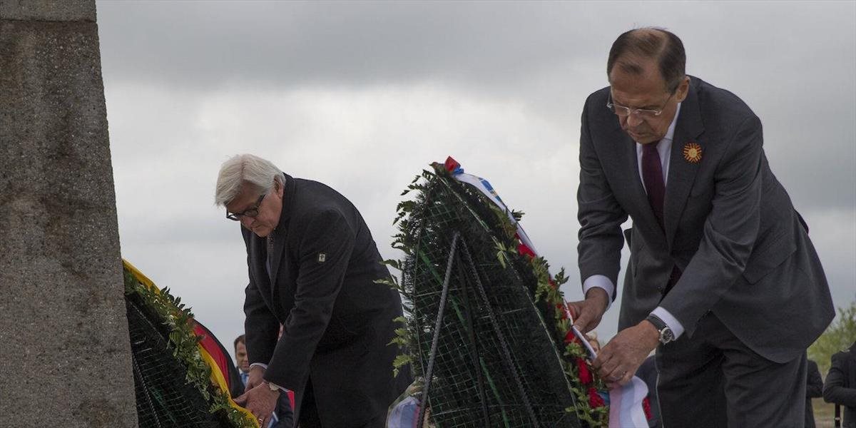Lavrov a Steinmeier sa spoločne poklonili pamiatke padlých vo Volgograde