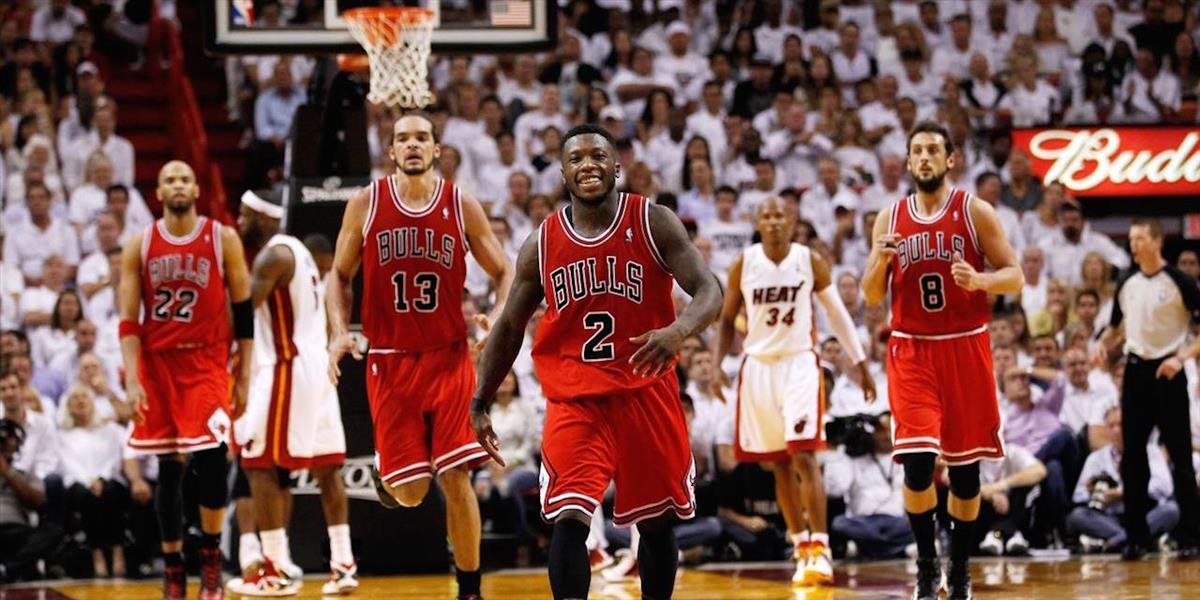 NBA: Chicago zdolalo Cleveland, v závere rozhodol Rose