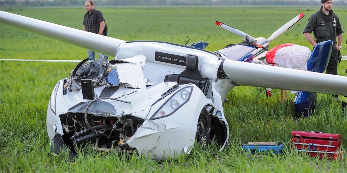 Pilot aeromobilu Štefan Klein sa pri havárii stroja vážnejšie nezranil