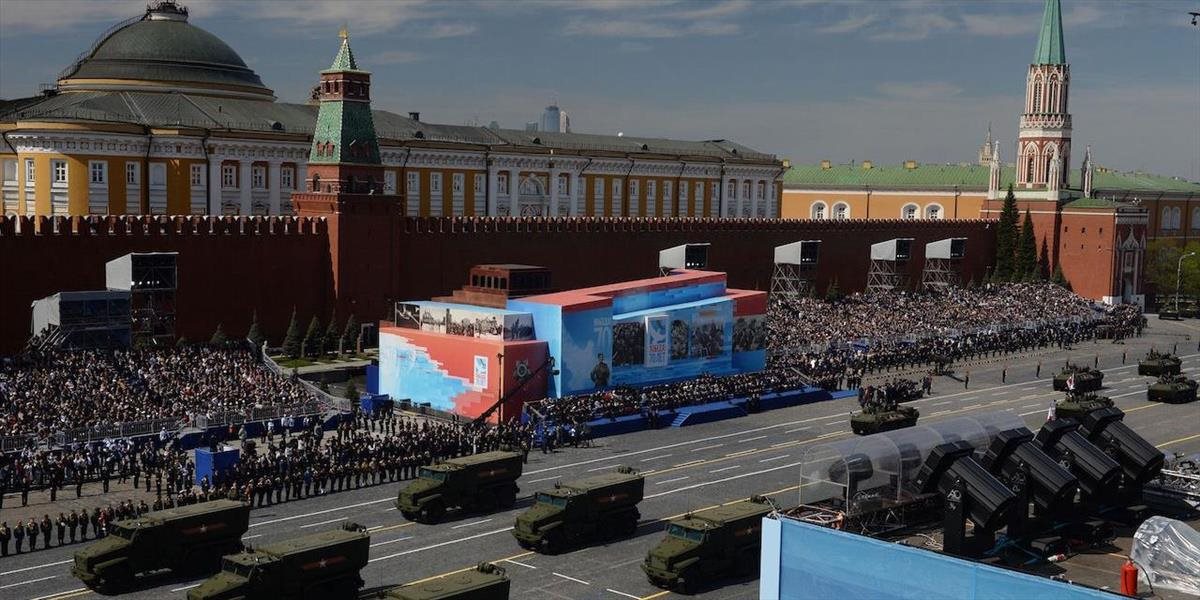 Čína pozýva ruské jednotky na slávnostnú vojenskú prehliadku v Pekingu