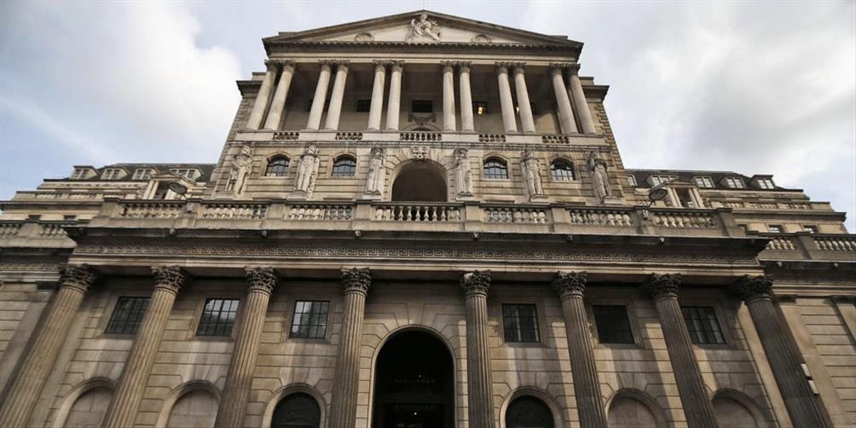 Britská centrálna banka nechala úroky na rekordnom minime