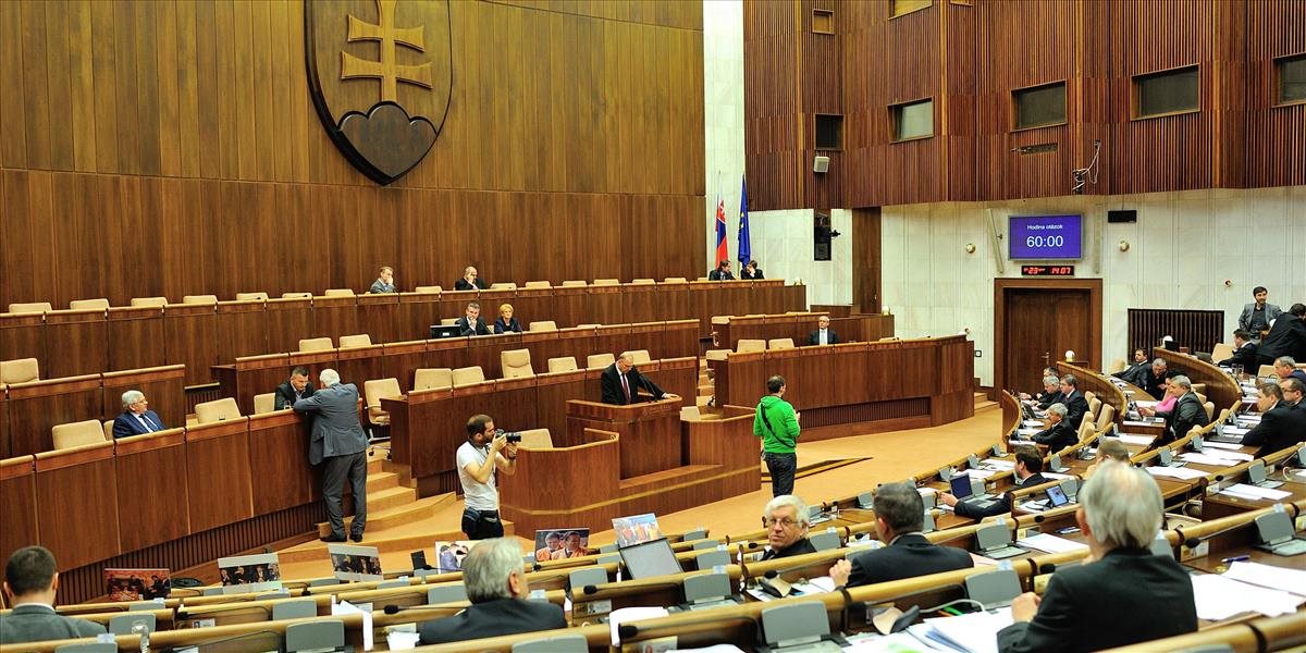 Poslanci schválili novelu zákona o BOZP