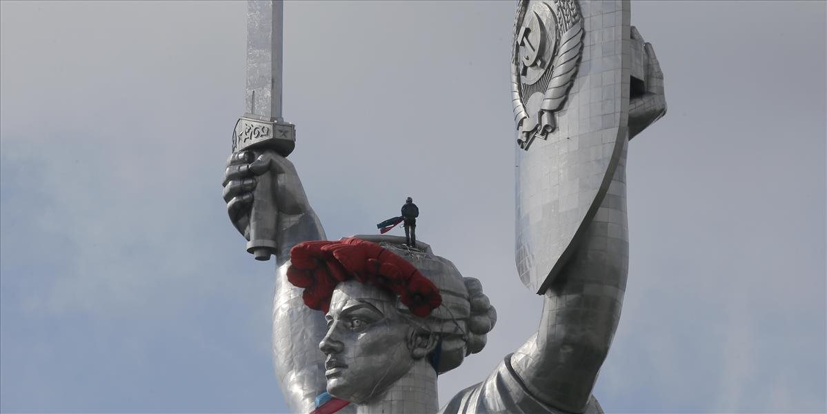 Z Kyjeva do konca augusta zmiznú všetky sovietske symboly