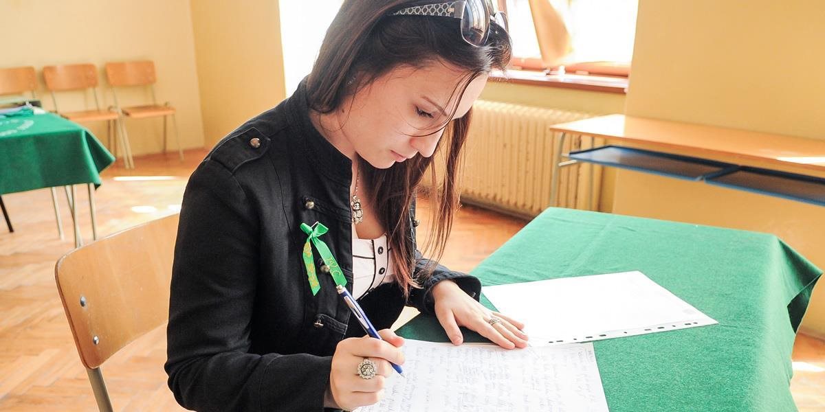Skoro štvrtina českých maturantov nezvládla písomnú skúšku z matematiky