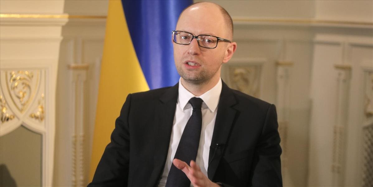 Jaceňuk: Veritelia musia súhlasiť s návrhom, ktorý im predložila Ukrajina