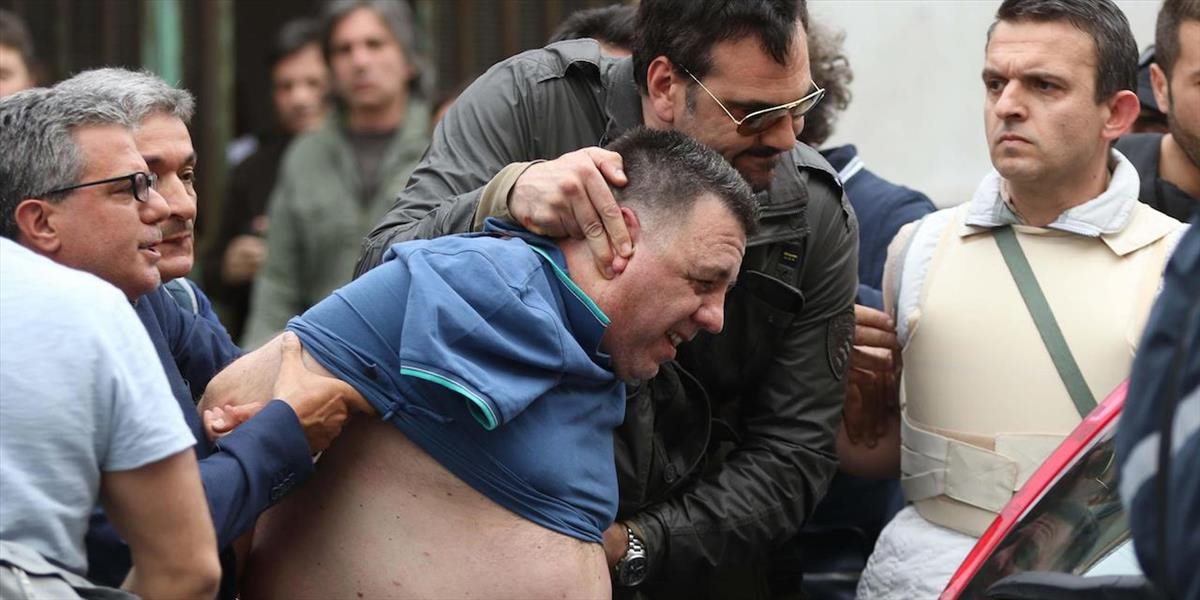 Šialenec útočil v Taliansku: Brokovnicou zabil štyroch ľudí a šiestich zranil
