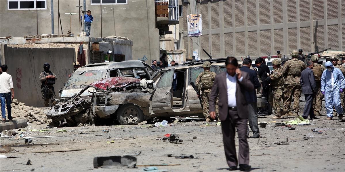 Samovražedný útok v Kábule si vyžiadal najmenej dve obete