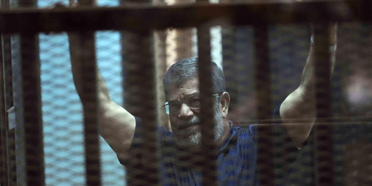 USA sú "hlboko znepokojené" rozsudkom smrti nad egyptským exprezidentom Mursím