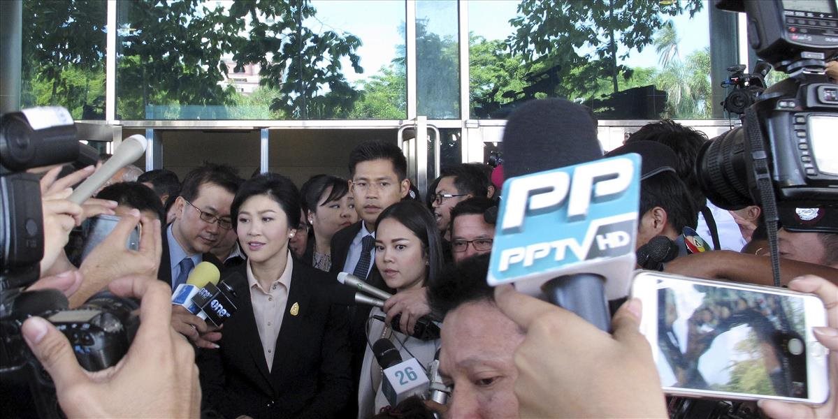 V Thajsku sa začal súdny proces s expremiérkou Jinglak Šinavatrovou