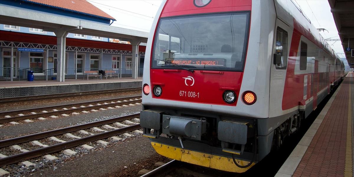 SFZ na duel s Macedónskom pripravil akciu na cestu vlakom